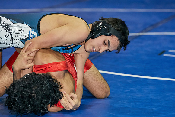 1121_Wrest_12820