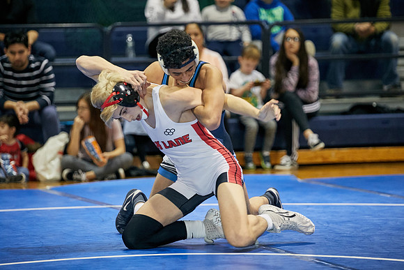 0963_Wrest_12820