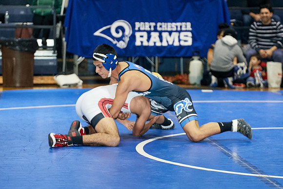 0930_Wrest_12820